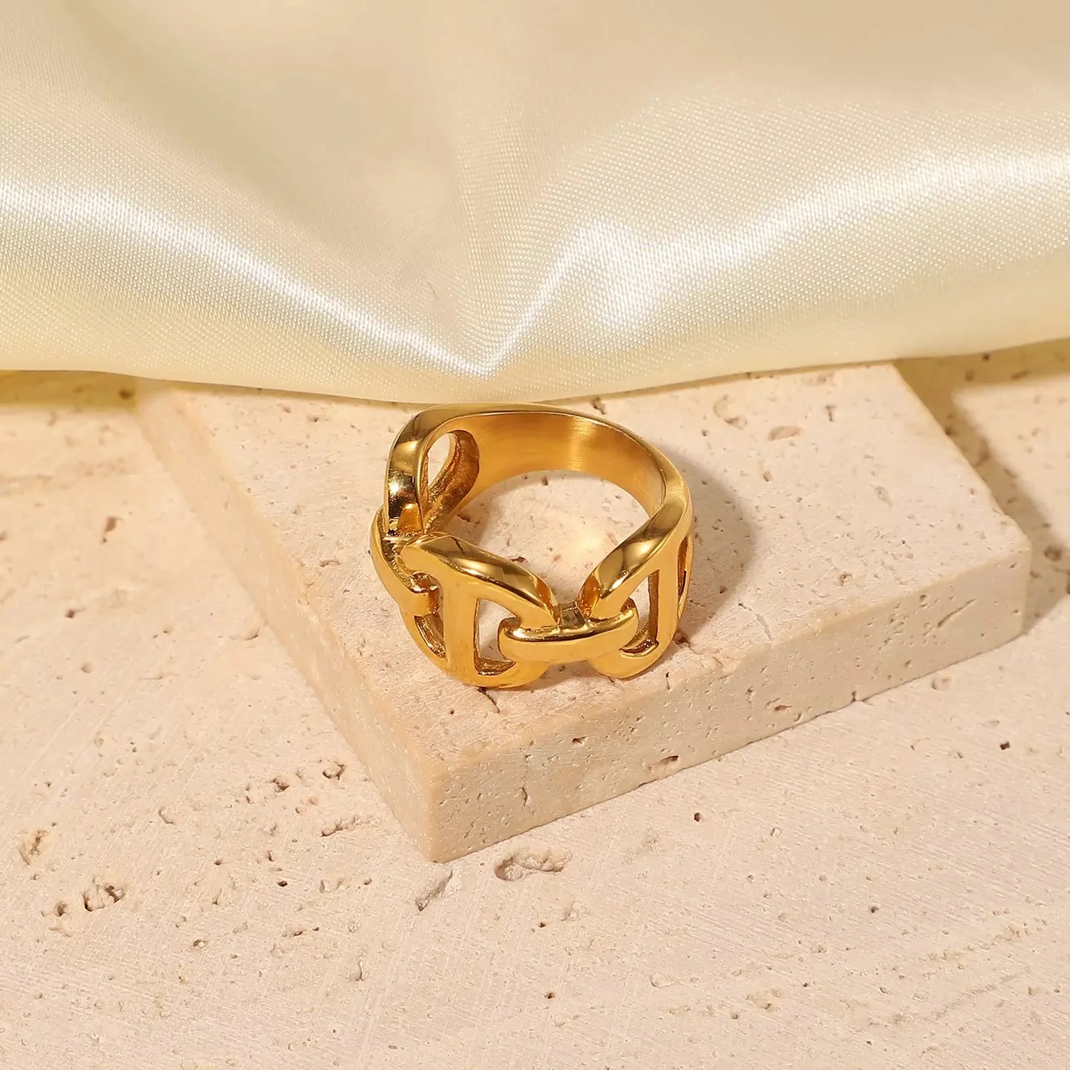 Bold love or lust ring PJ-RI-0087